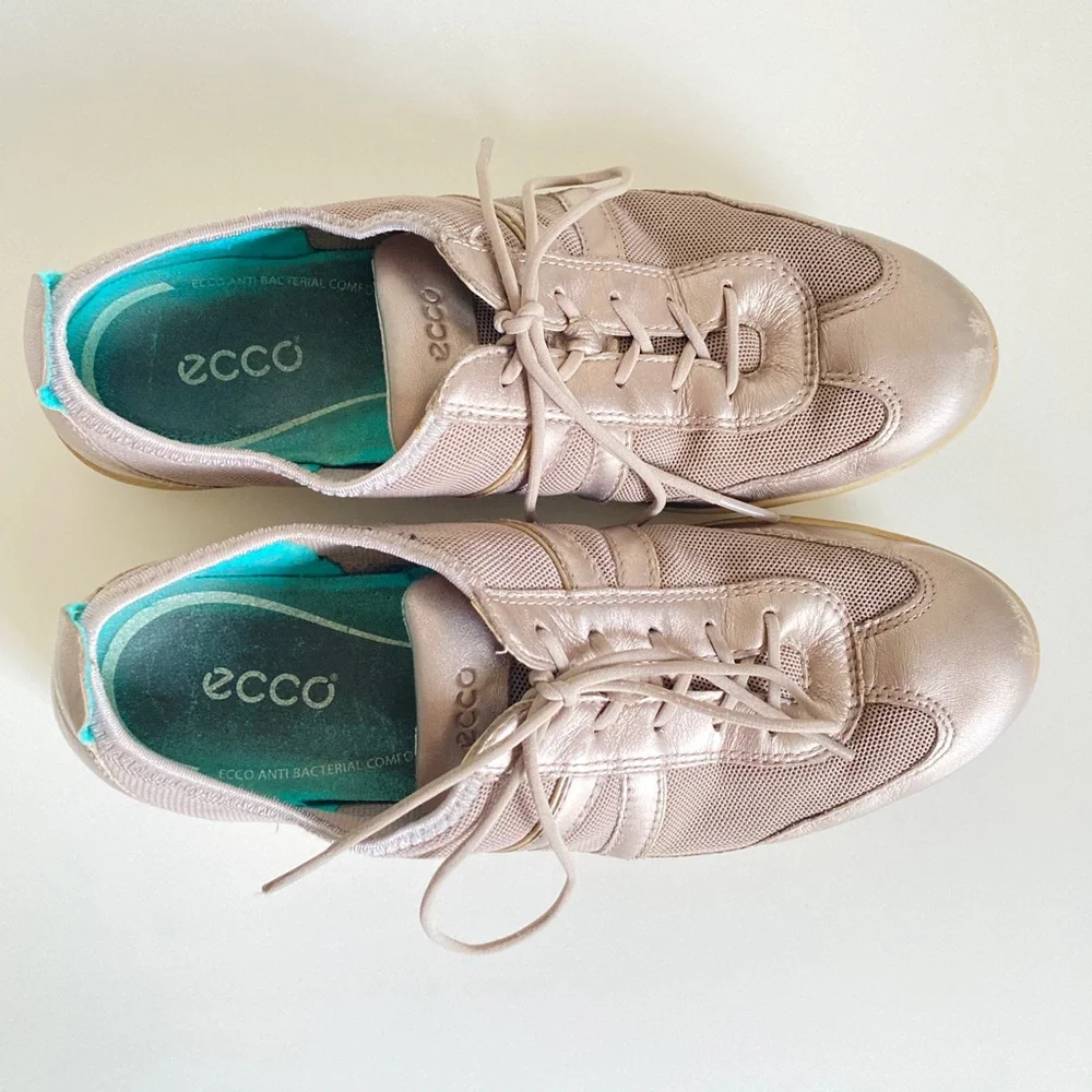 Ecco Sneakers Shoes Size 8